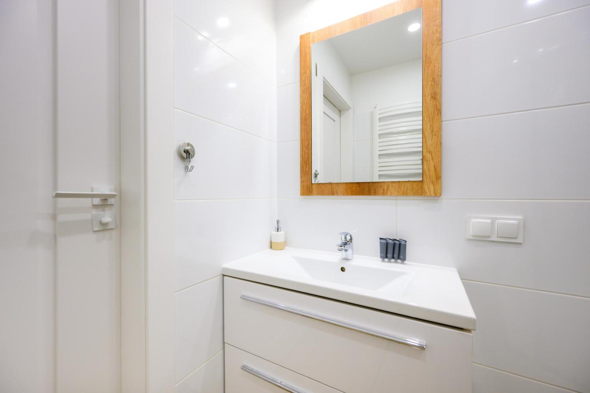 3 Maja 32b -a & C By Homeprime Sopot